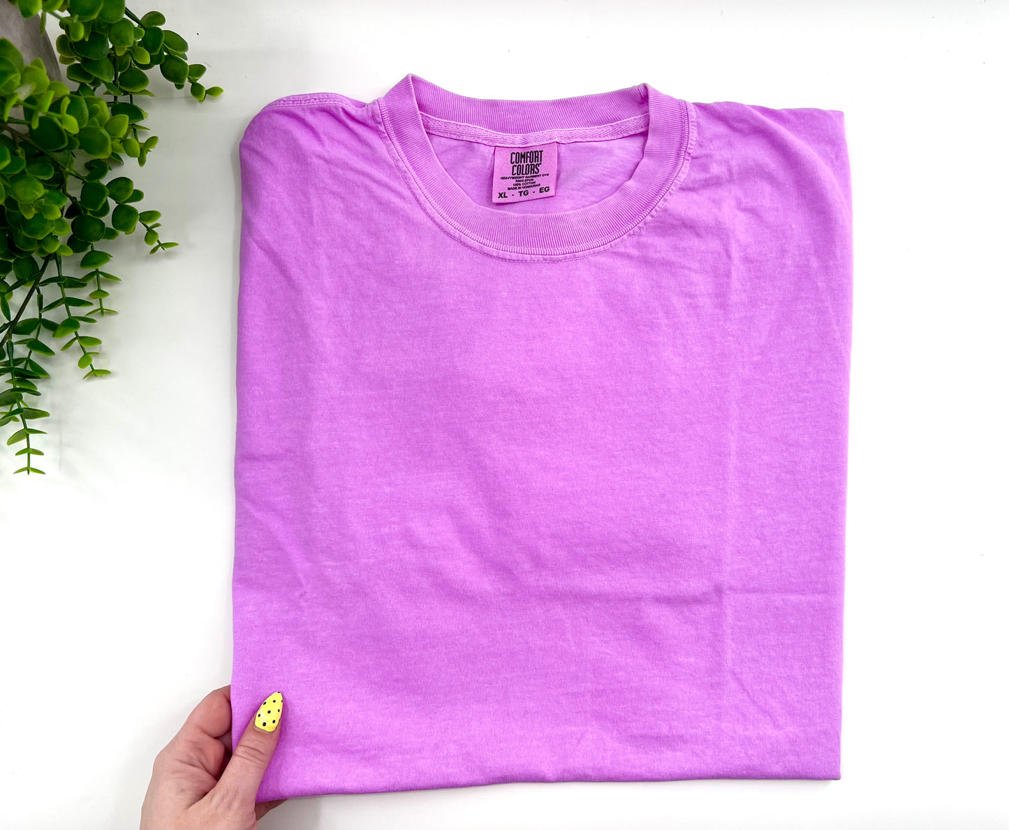 XL - Neon Violet Comfort Colors - Tshirt