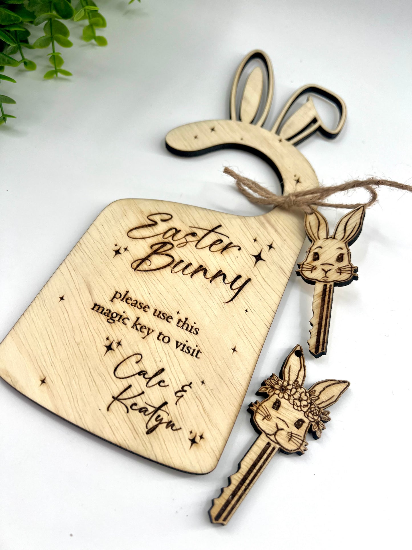Easter Bunny Door Hanger Key