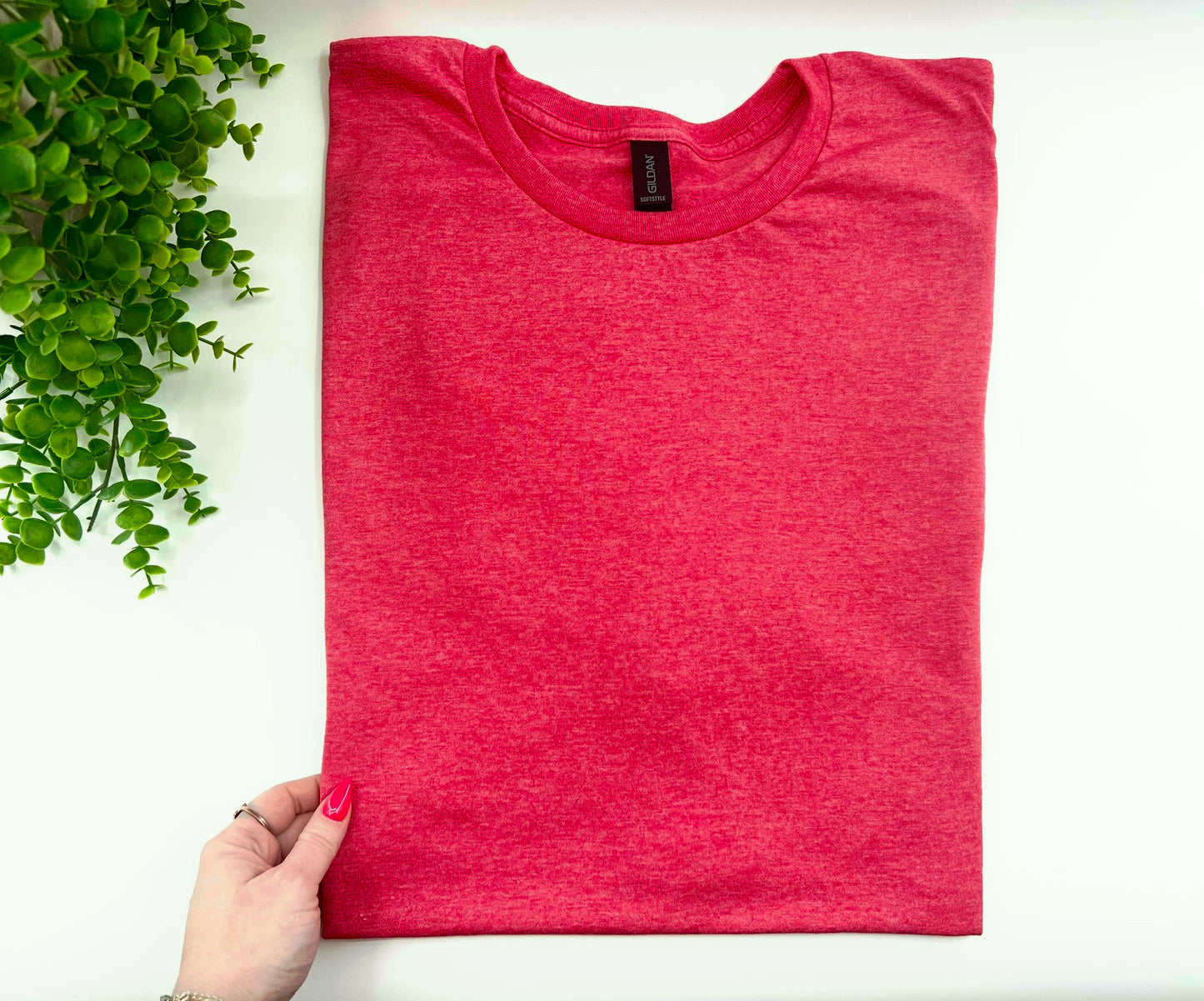 MEDIUM - Heather Red - Gildan Softstyle