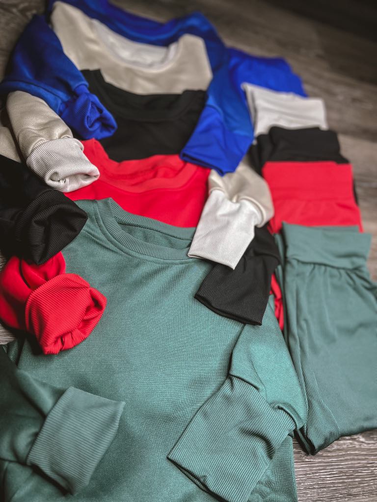 PREORDER:The Roxi Crewneck Set 9.2.25