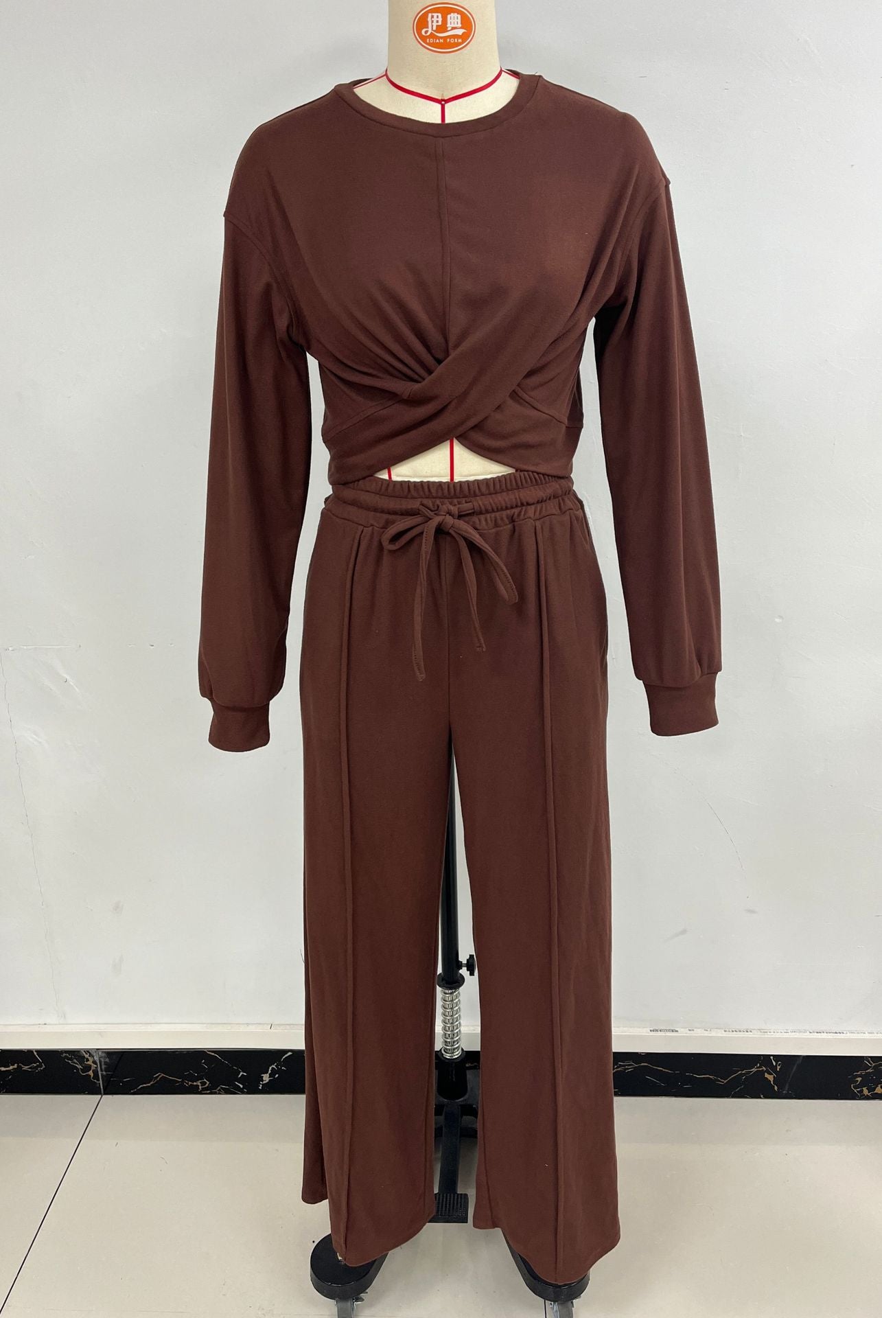 PREORDER: Caslee Set 9.15.25