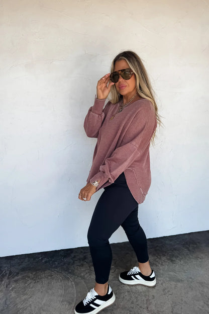 PREORDER - JOSS WASHED SWEATSHIRT ✨ETA LATE NOVEMBER✨