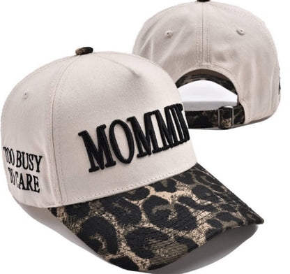 BOUTIQUE PREORDER: Mommin’ Embroidered Baseball Cap