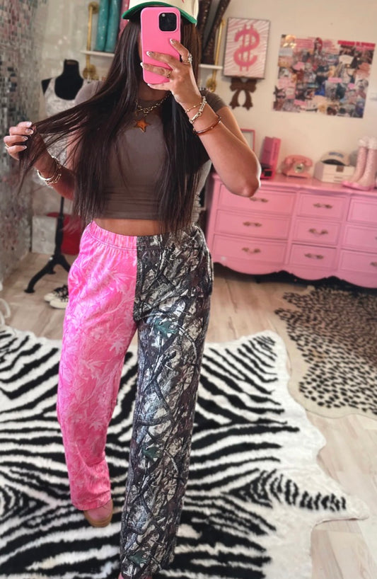 WILL BE READY TO SHIP IN MAY: LARGE & XL - Double Trouble Split Pattern Pants - Real Tree Camo & Pink Camo