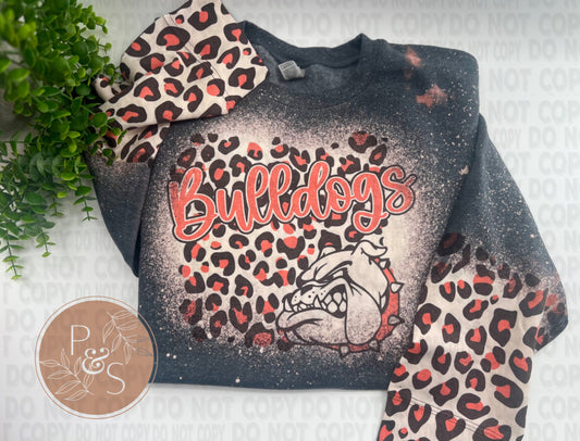 Bulldogs Red - Bleached Dark Heather Sweatshirt With Printed Sleeve