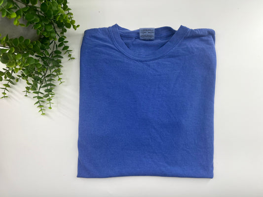 LARGE - Flo Blue Comfort Colors - Tshirt