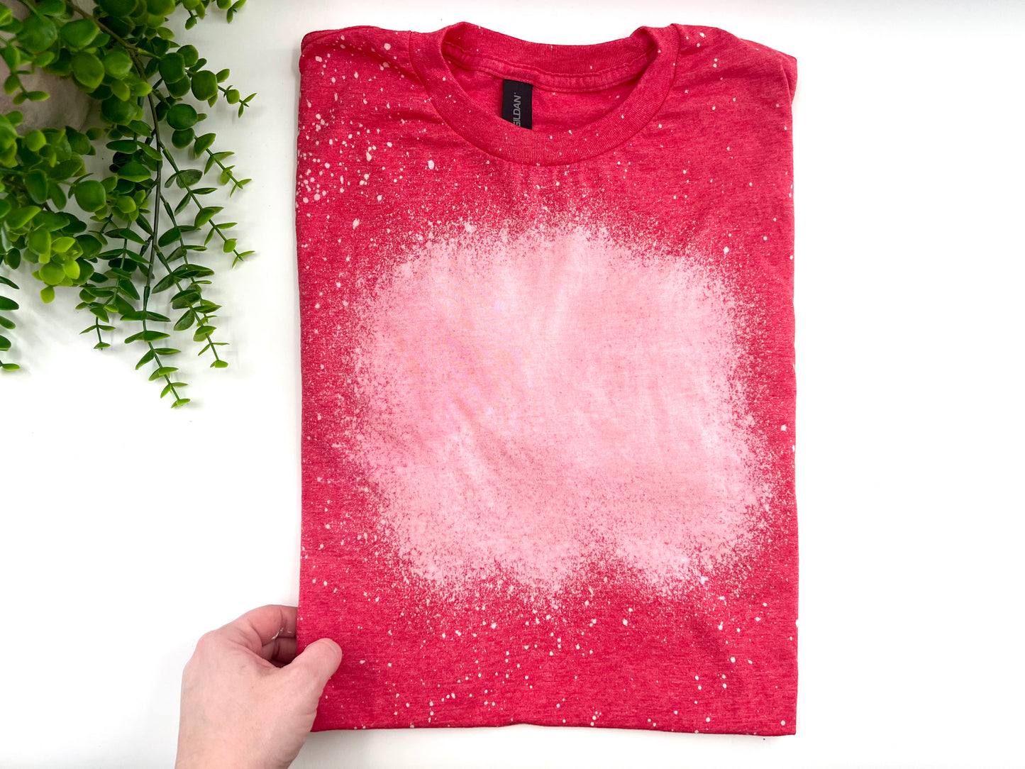 LARGE - Heather Red Bleached Tshirt - Gildan Softstyle