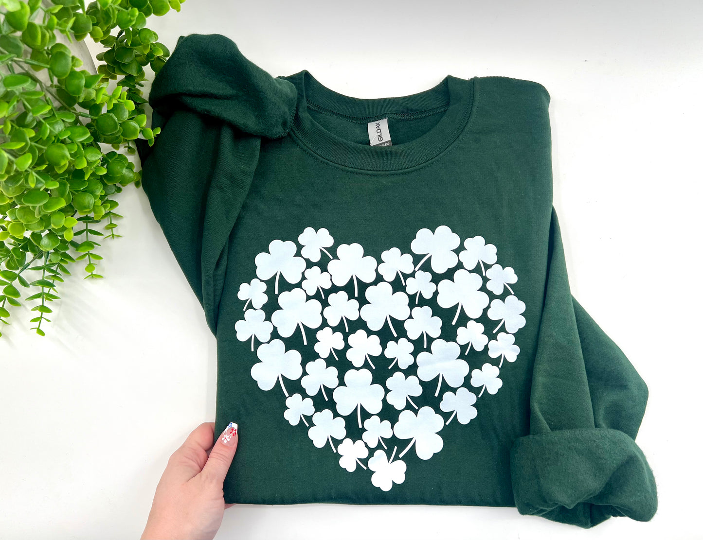 READY TO SHIP: Medium - Shamrock Heart Sweatshirt