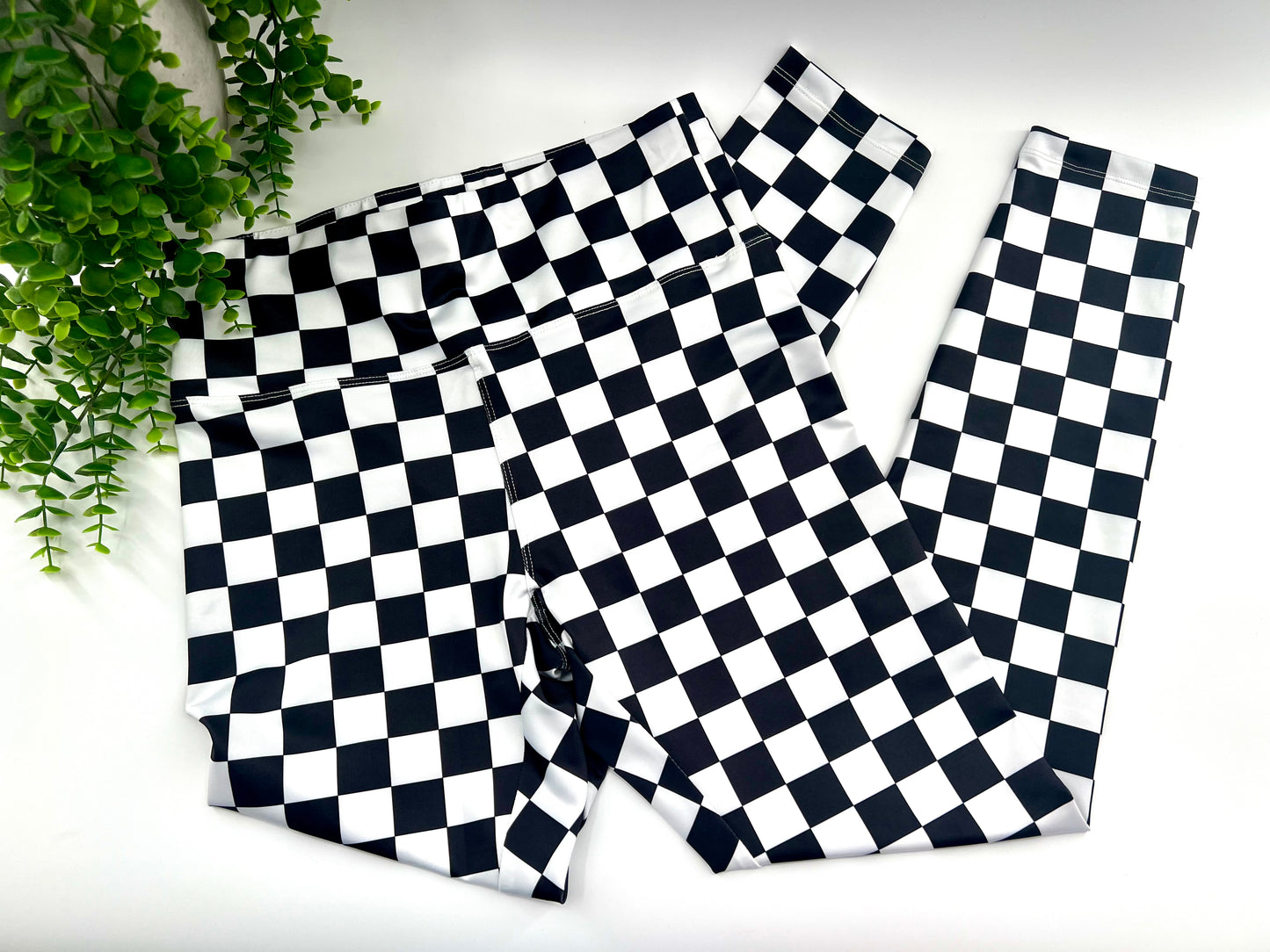 READY TO SHIP: Medium, Large & XL - Checked Leggings