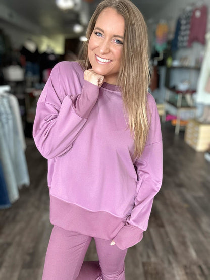 PREORDER:The Roxi Crewneck Set 9.2.25